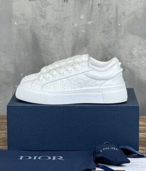 DIOR SNEAKER