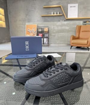 DIOR SNEAKER