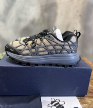 DIOR SNEAKER