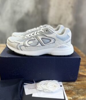 DIOR SNEAKER