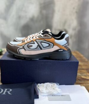 DIOR SNEAKER