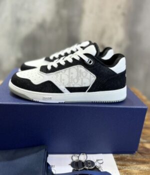 DIOR SNEAKER