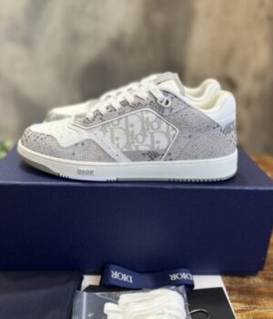 DIOR SNEAKER
