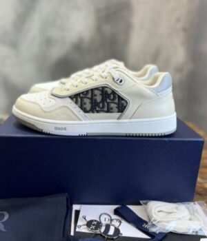DIOR SNEAKER