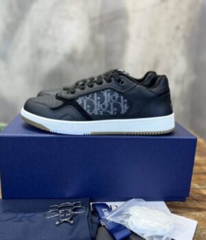 DIOR SNEAKER