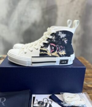 DIOR SNEAKER