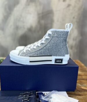 DIOR SNEAKER