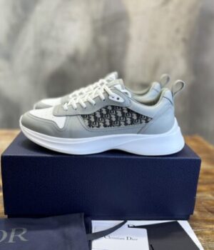 DIOR SNEAKER