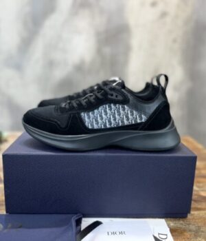 DIOR SNEAKER