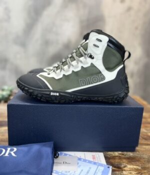 DIOR SNEAKER
