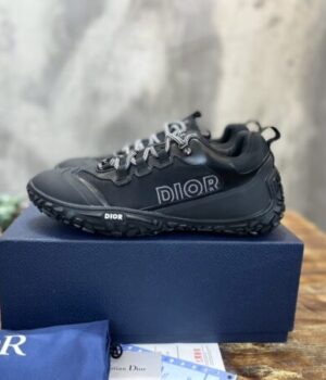 DIOR SNEAKER