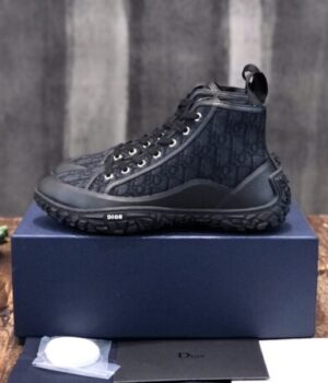DIOR SNEAKER
