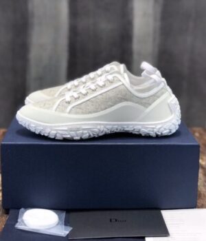 DIOR SNEAKER