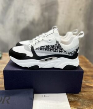 DIOR SNEAKER