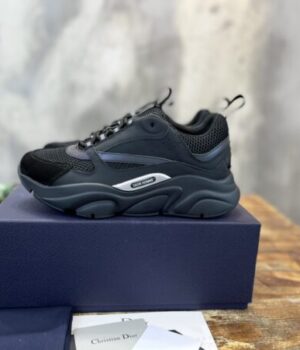 DIOR SNEAKER