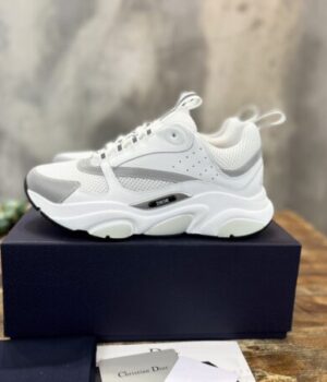 DIOR SNEAKER