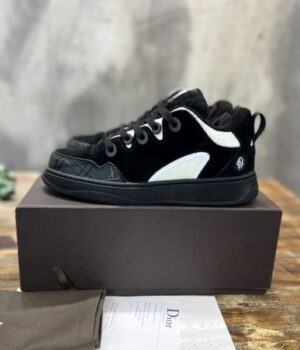 DIOR SNEAKER