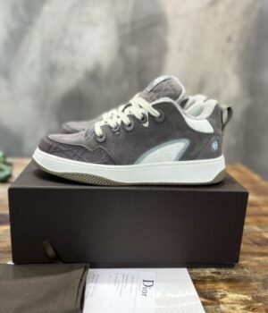 DIOR SNEAKER
