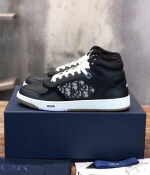 DIOR SNEAKER