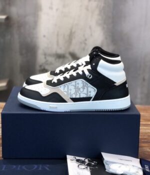 DIOR SNEAKER