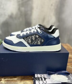 DIOR SNEAKER