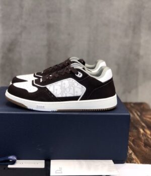 DIOR SNEAKER