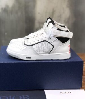 DIOR SNEAKER