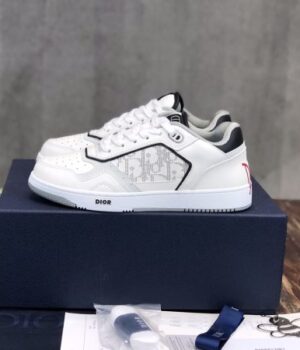 DIOR SNEAKER