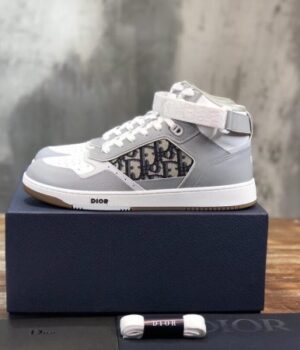 DIOR SNEAKER
