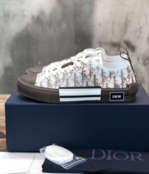 DIOR SNEAKER