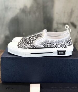 DIOR SNEAKER