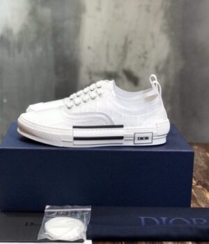 DIOR SNEAKER