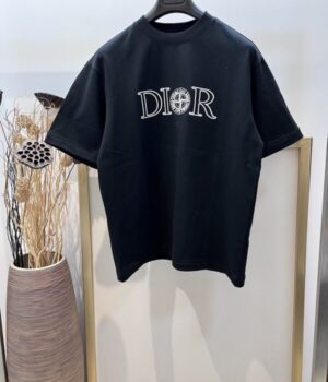 DIOR TSHIRT