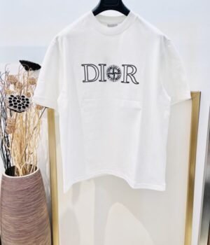 DIOR TSHIRT