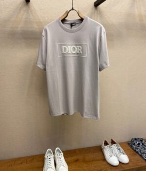 DIOR TSHIRT