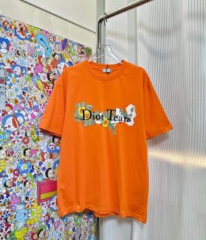 DIOR TSHIRT