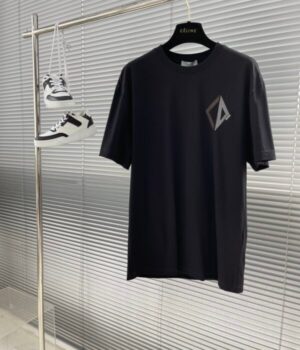 DIOR TSHIRT