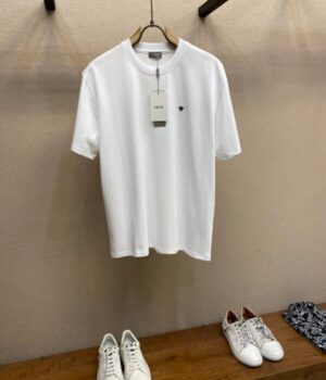 DIOR TSHIRT