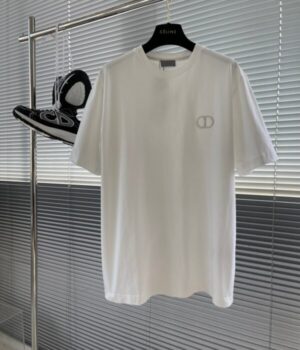 DIOR TSHIRT