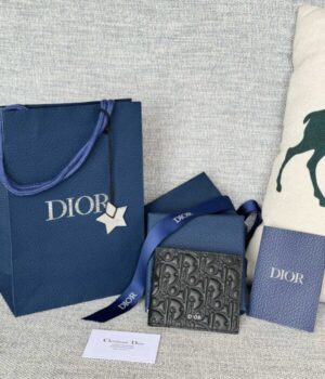 DIOR WALLET