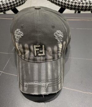FENDI CAP