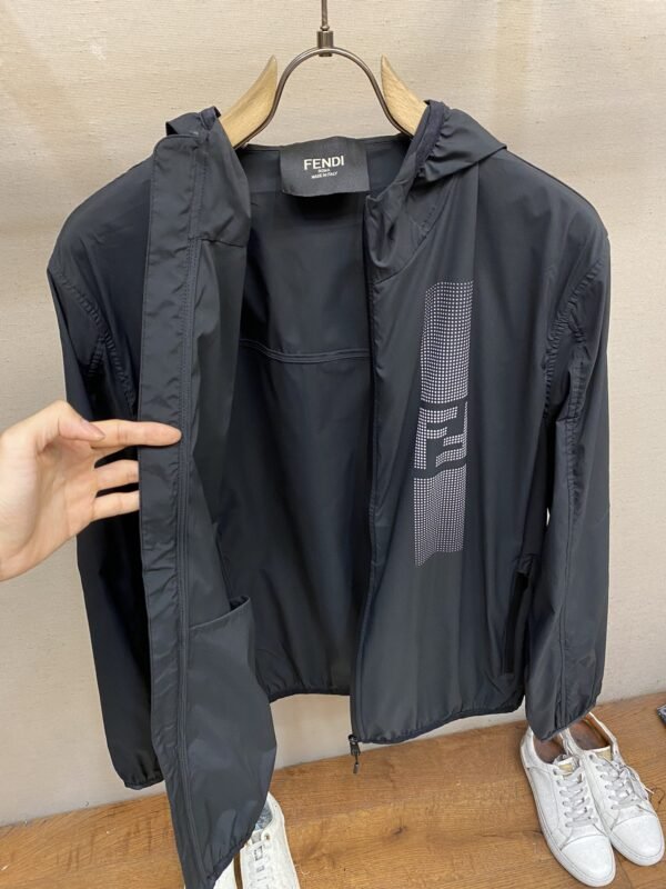 FENDI JACKET - Image 6