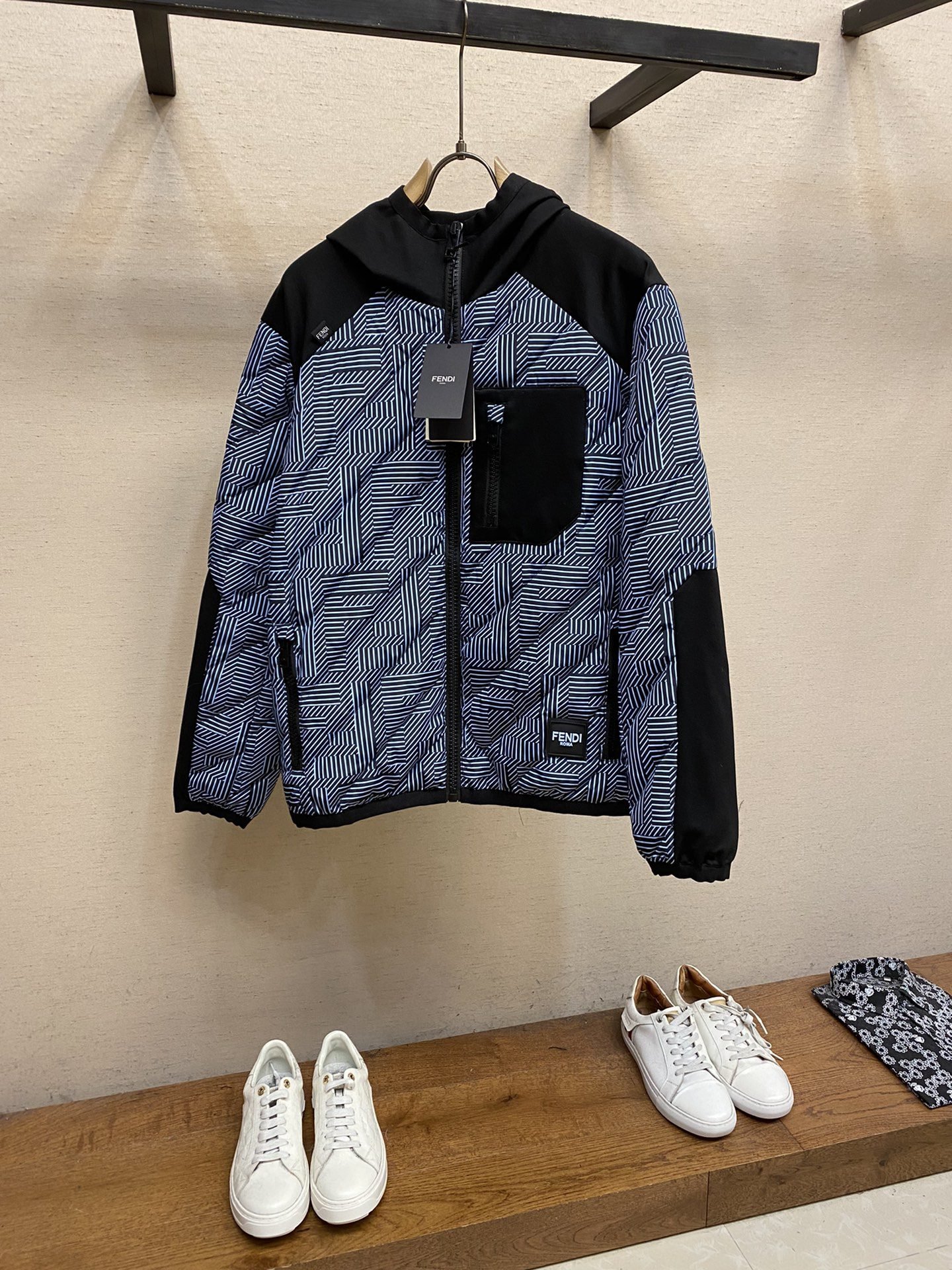 FENDI JACKET - Image 2