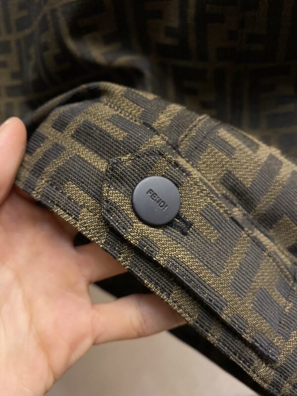 FENDI JACKET - Image 6
