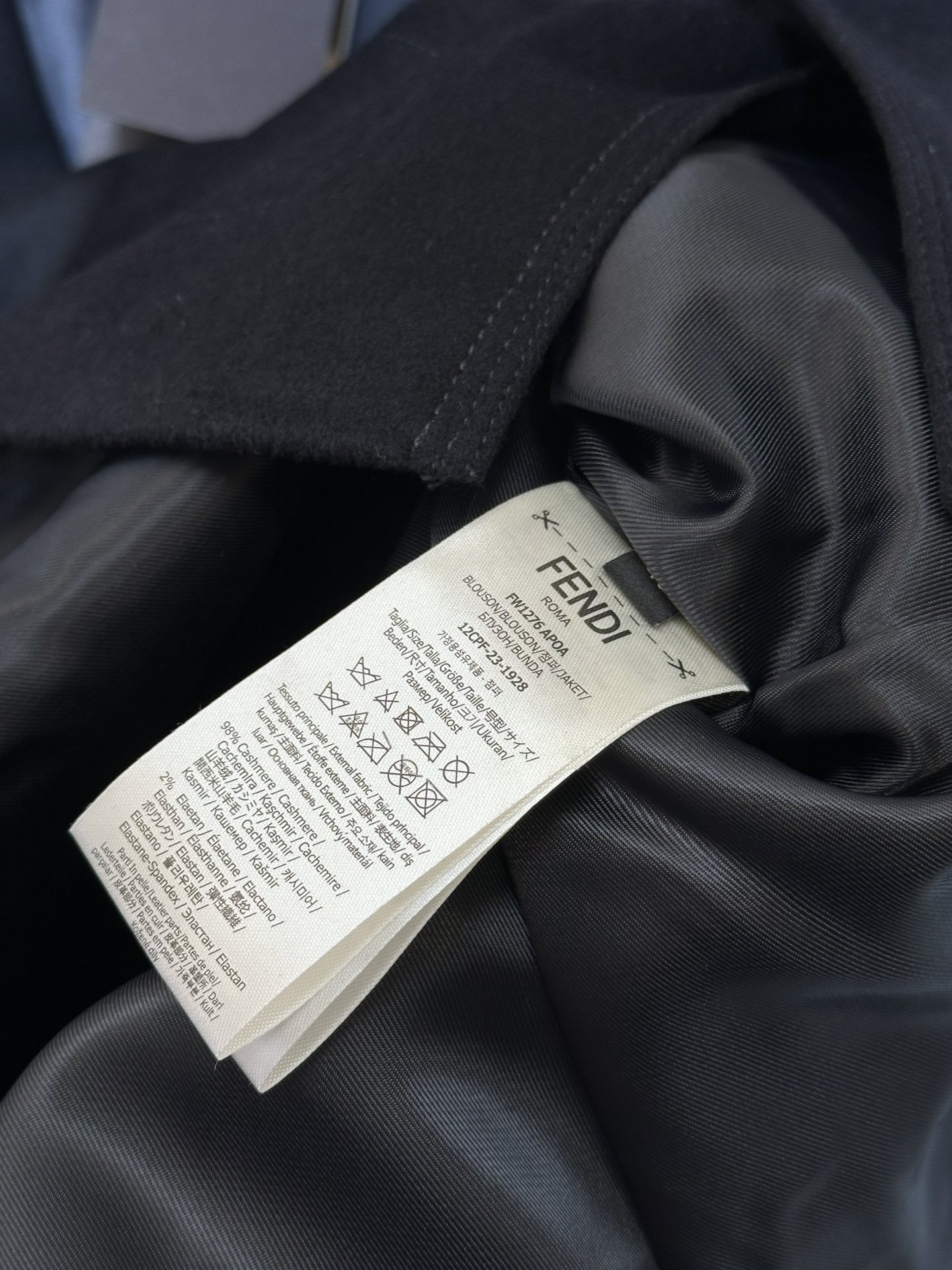 FENDI JACKET - Image 5