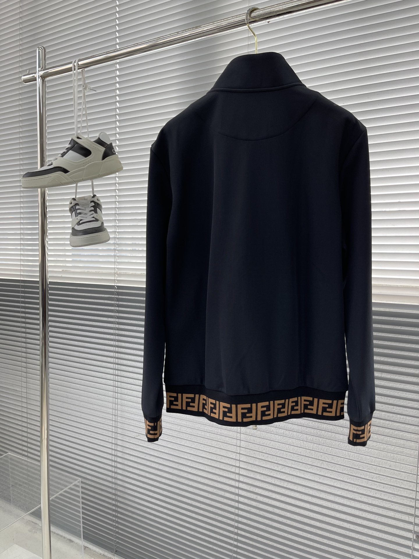 FENDI JACKET - Image 5