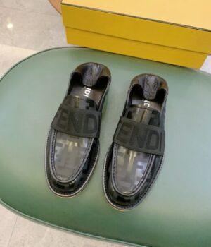 FENDI LOAFER