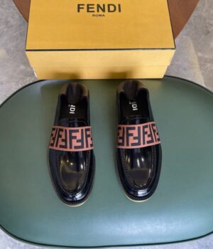 FENDI LOAFER