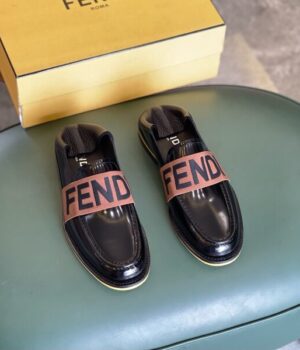 FENDI LOAFER
