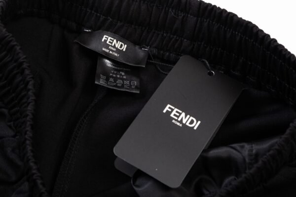 FENDI SHORTS - Image 8